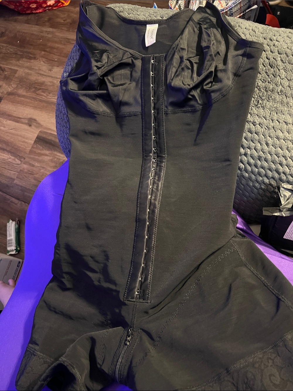 Yianna Black Hook-and-Eye Full-Body Shapewear